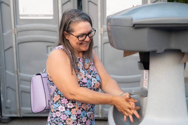 Best Portable restroom trailer rental  in Dawson Springs, KY
